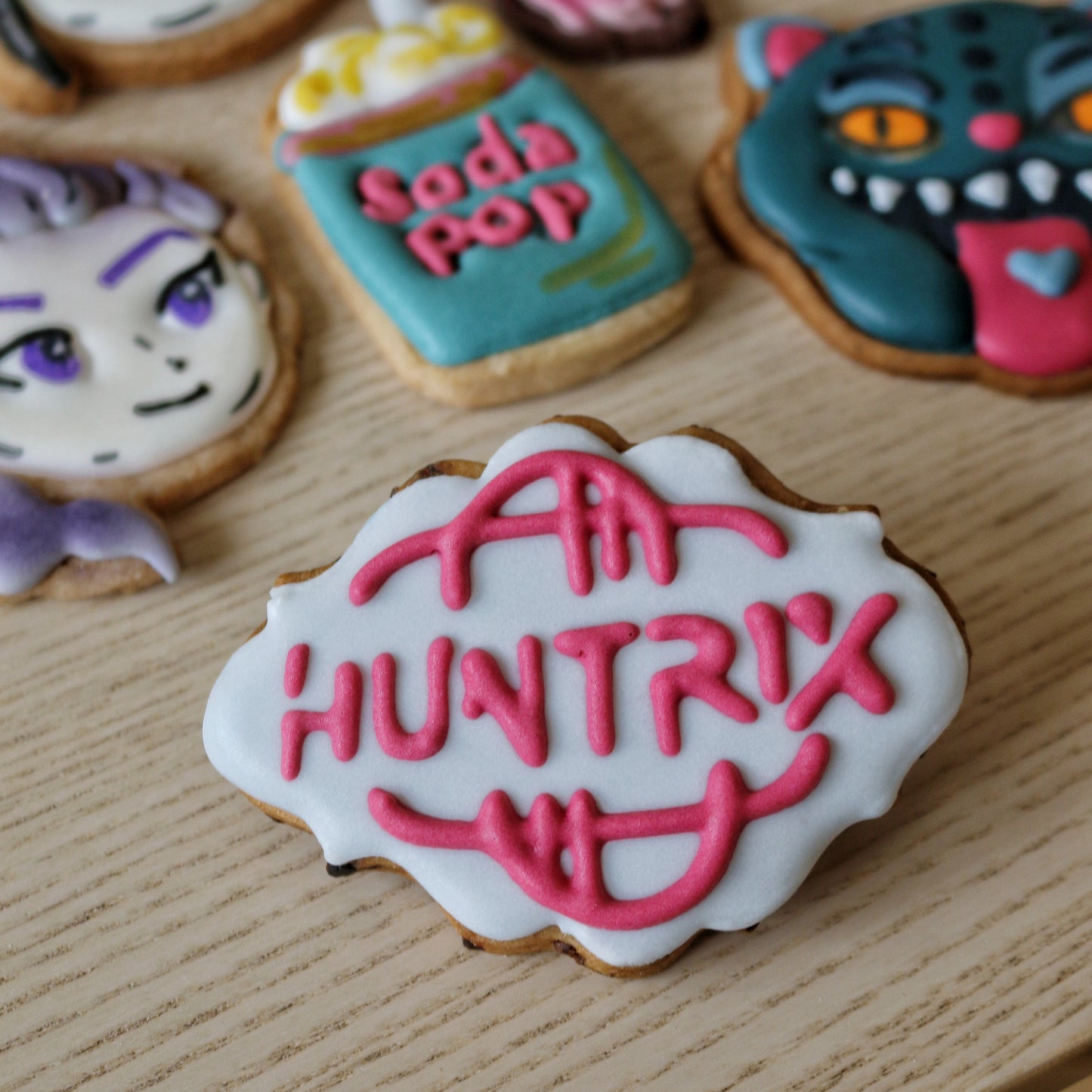 K-Pop Demon Hunter (6 biscuits)